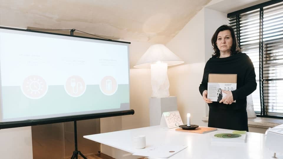 Archiscuola: Contardi innovations - presentation of the factory in Richter