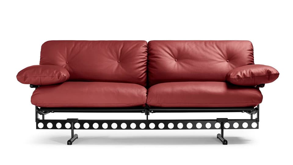 Updated version of the Ouverture sofa