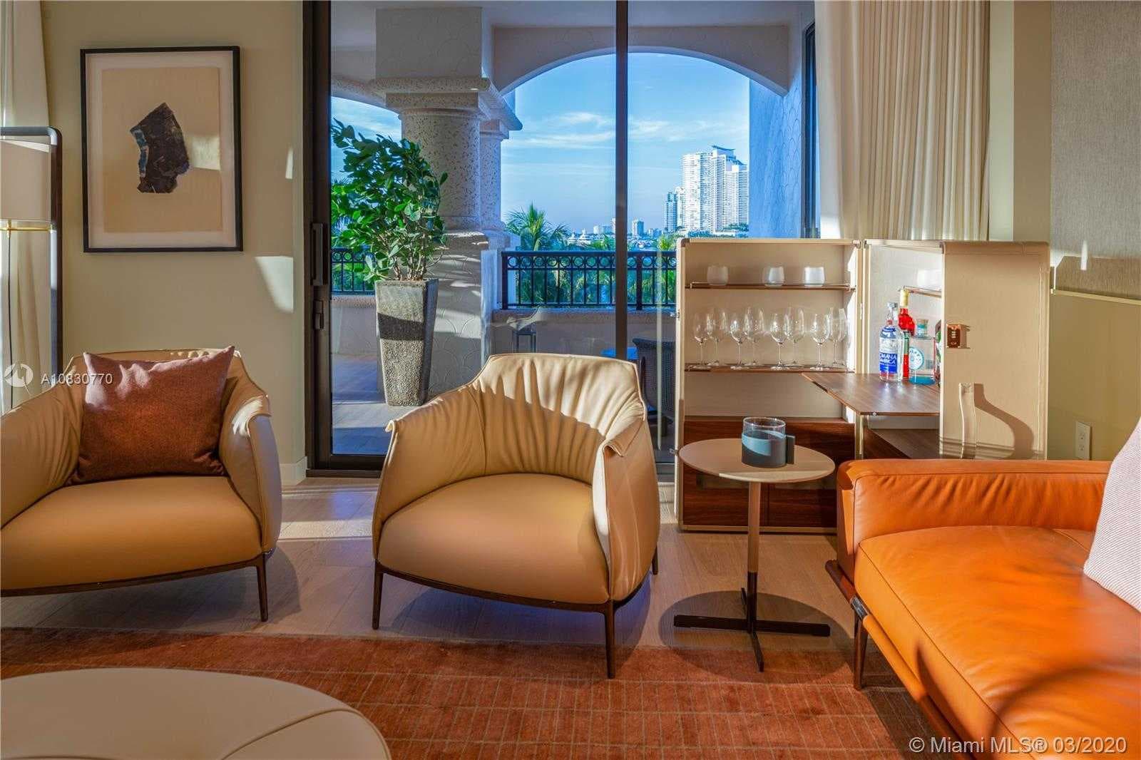 Poltrona Frau обставляет Palazzo della Luna