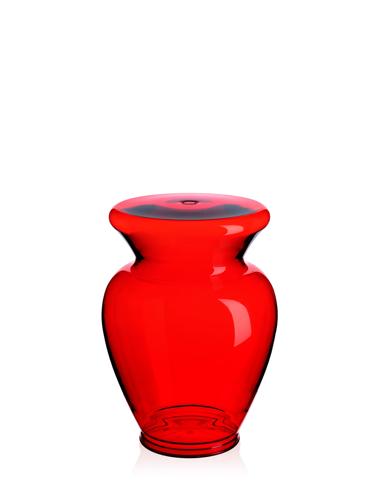 Столик La Bohème, Kartell. Дизайнер Philippe Starck